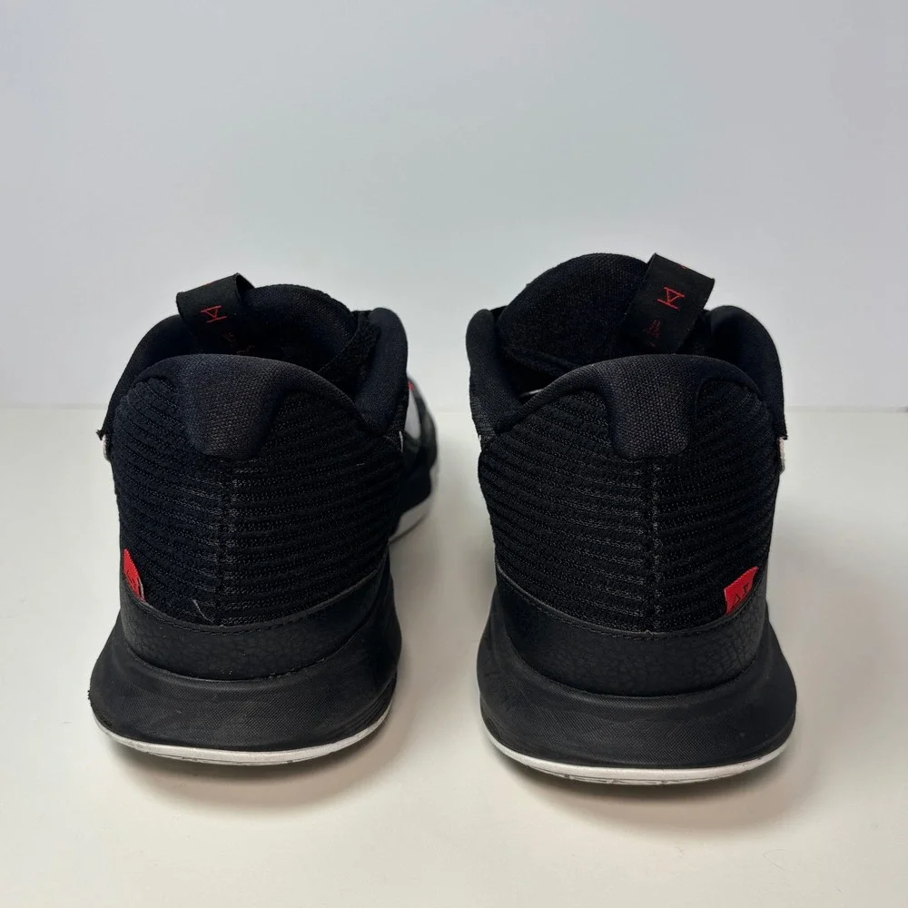 Nike Kyrie Flytrap 5 Mens 10.5 Black White Red Basketball Shoes DJ6012-001